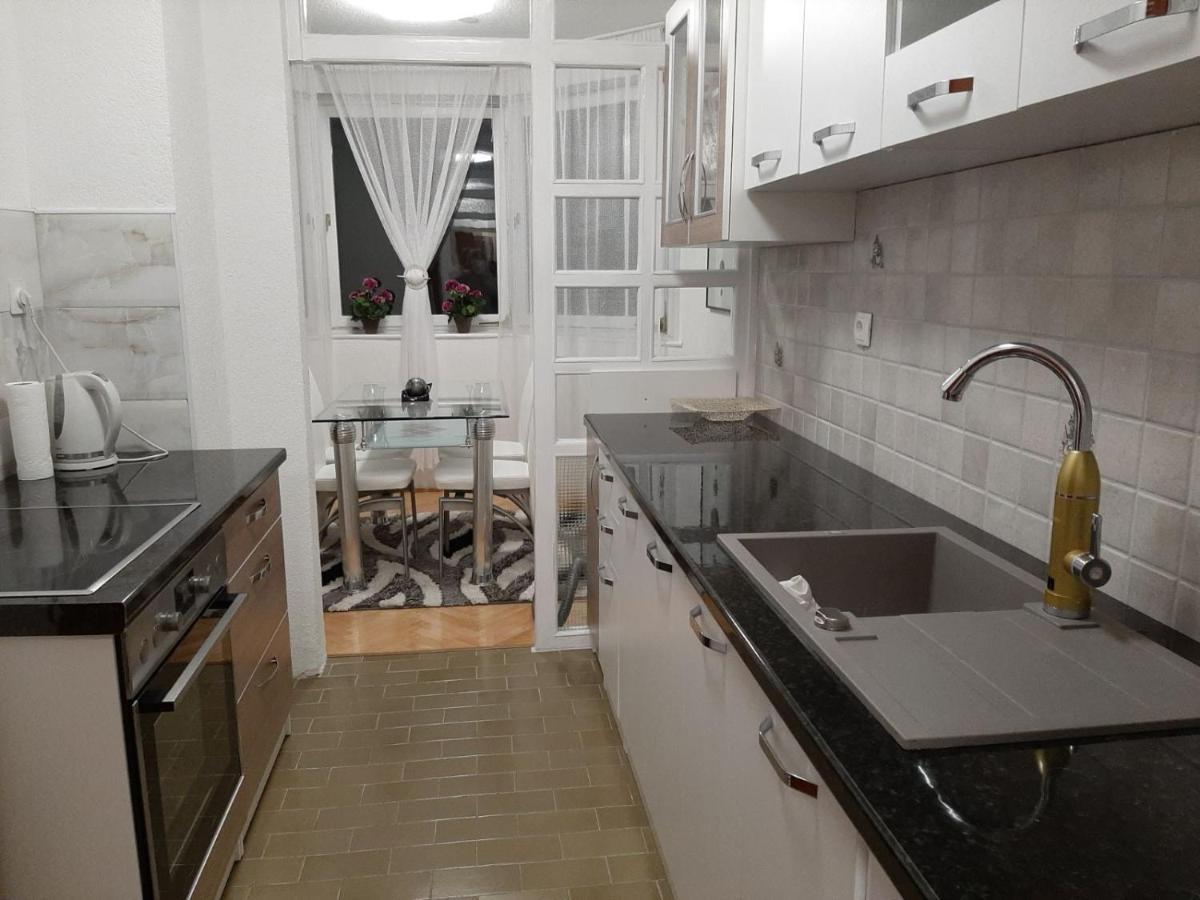 Apartman Hana Sanski Most ภายนอก รูปภาพ