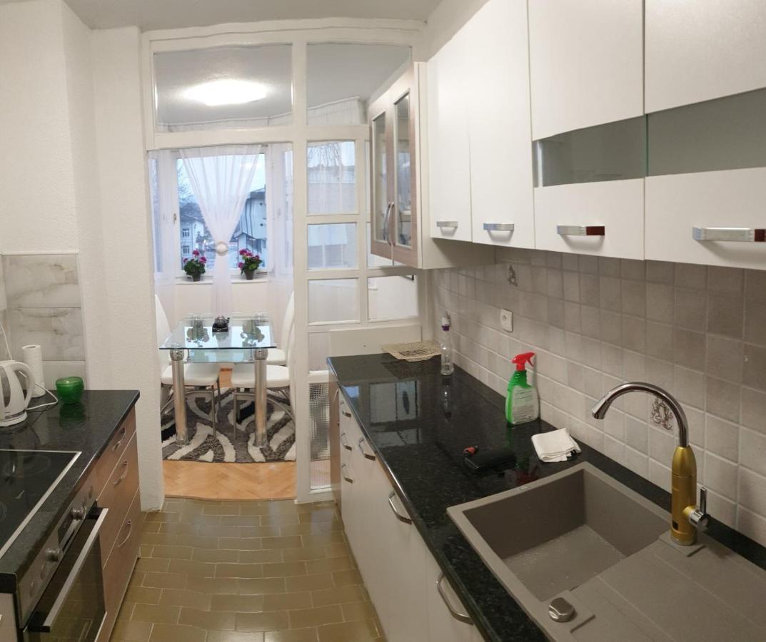 Apartman Hana Sanski Most ภายนอก รูปภาพ